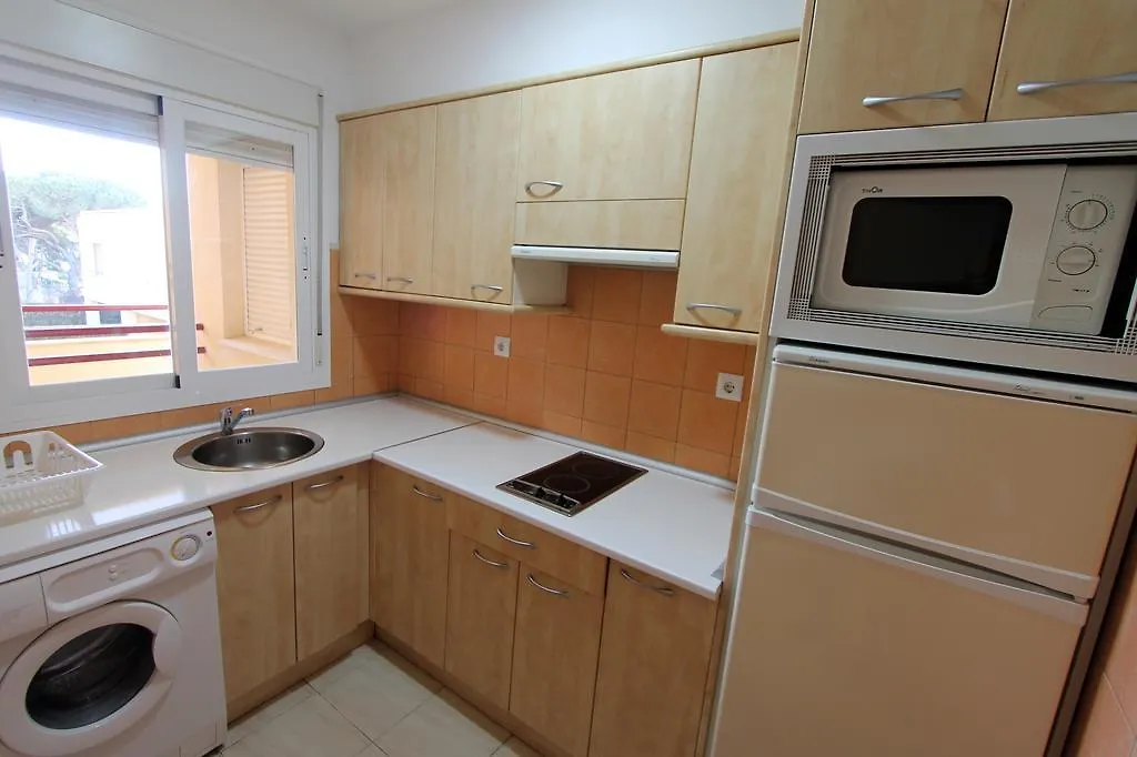 Canos Costa Apartments Барбате